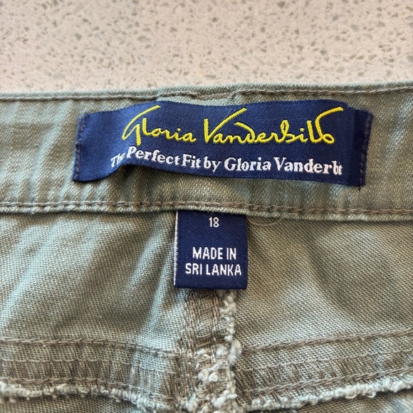 Gloria Vanderbilt Womens Olive Green Jeans Plus Size 18 Capri Stretch Denim - Picture 4 of 13